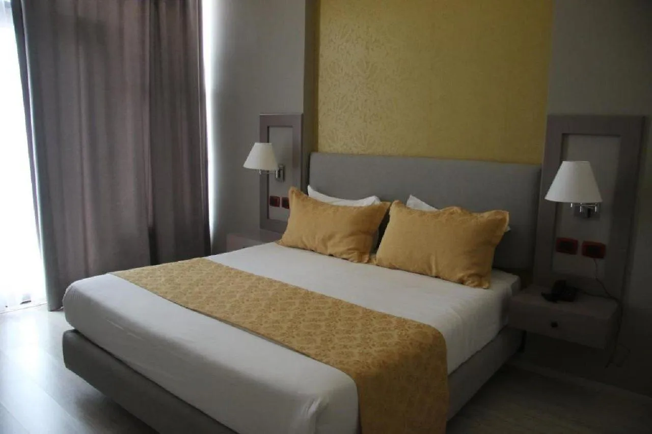 Te Stela Resort & Spa Tirana 4*,