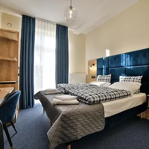 Bed & Breakfast Narciarski Dworek