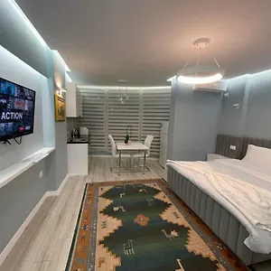Apartment Comfort In Center
