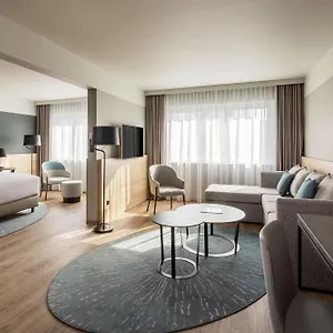 https://swissotel-le-plaza-basel.hotelsbaselswitzerland.com